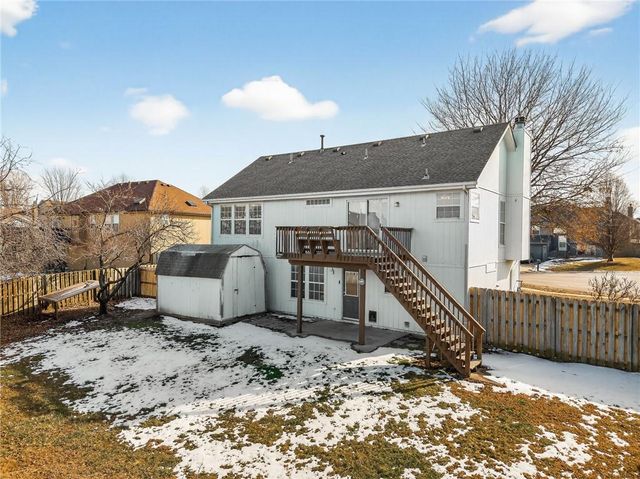 806 Winesap Circle, Belton, MO 64012