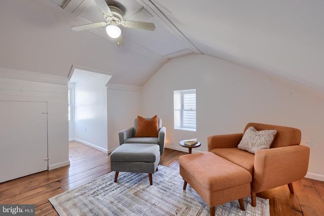 33 N MARY ST, Lancaster, PA 17603