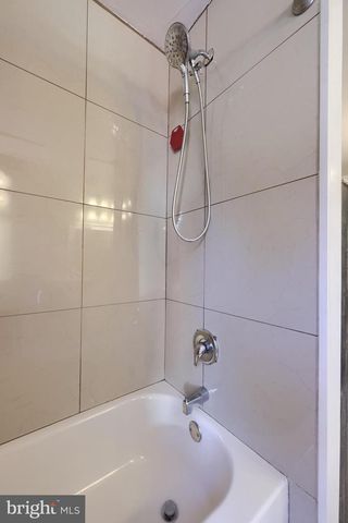 33 N MARY ST, Lancaster, PA 17603