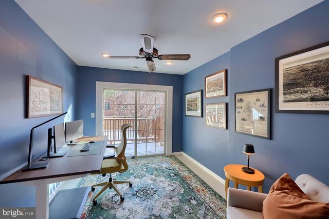 33 N MARY ST, Lancaster, PA 17603