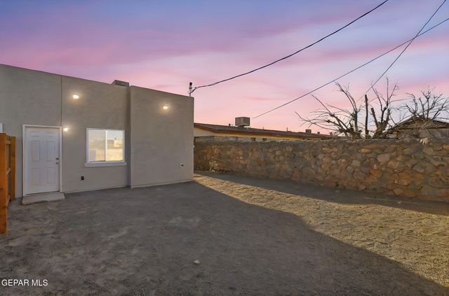 8241 Loma Terrace Road A, El Paso, TX 79907