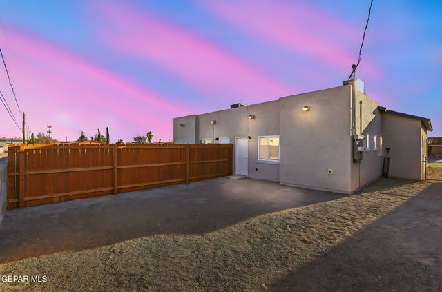 8241 Loma Terrace Road A, El Paso, TX 79907