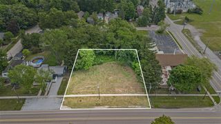 309 S Whittaker Street, New Buffalo, MI 49117