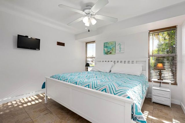 314 61ST STREET, Holmes Beach, FL 34217