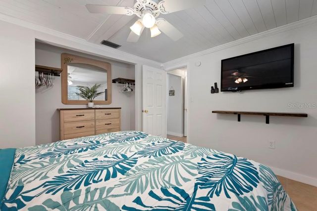 314 61ST STREET, Holmes Beach, FL 34217