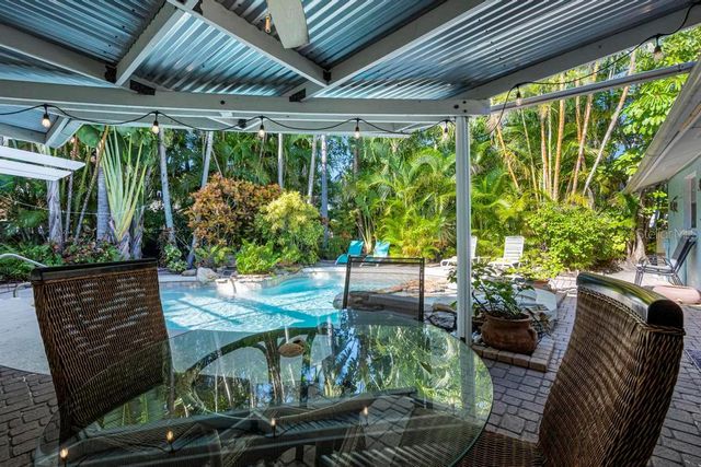 314 61ST STREET, Holmes Beach, FL 34217