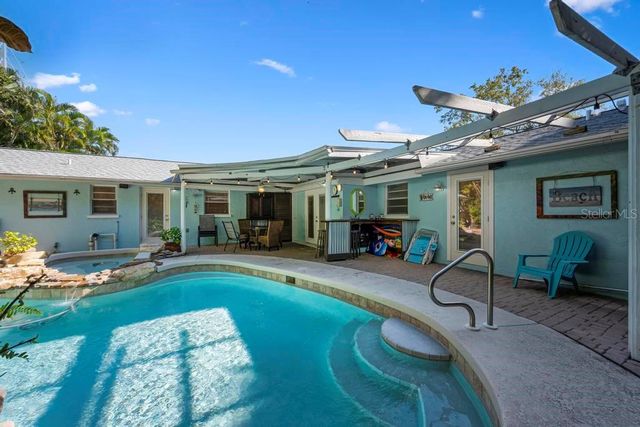 314 61ST STREET, Holmes Beach, FL 34217