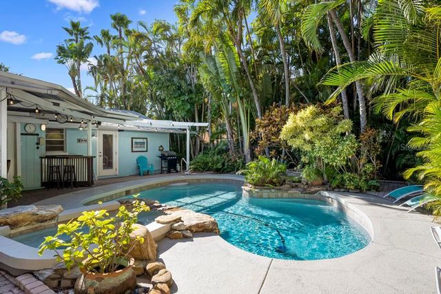 314 61ST STREET, Holmes Beach, FL 34217