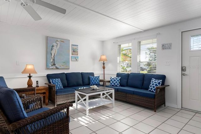 314 61ST STREET, Holmes Beach, FL 34217