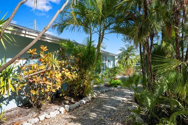 314 61ST STREET, Holmes Beach, FL 34217