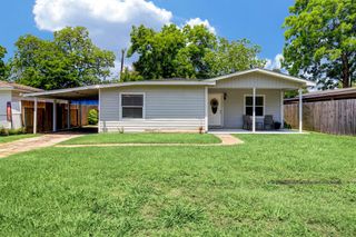 310 W Francis Street, Baytown, TX 77520