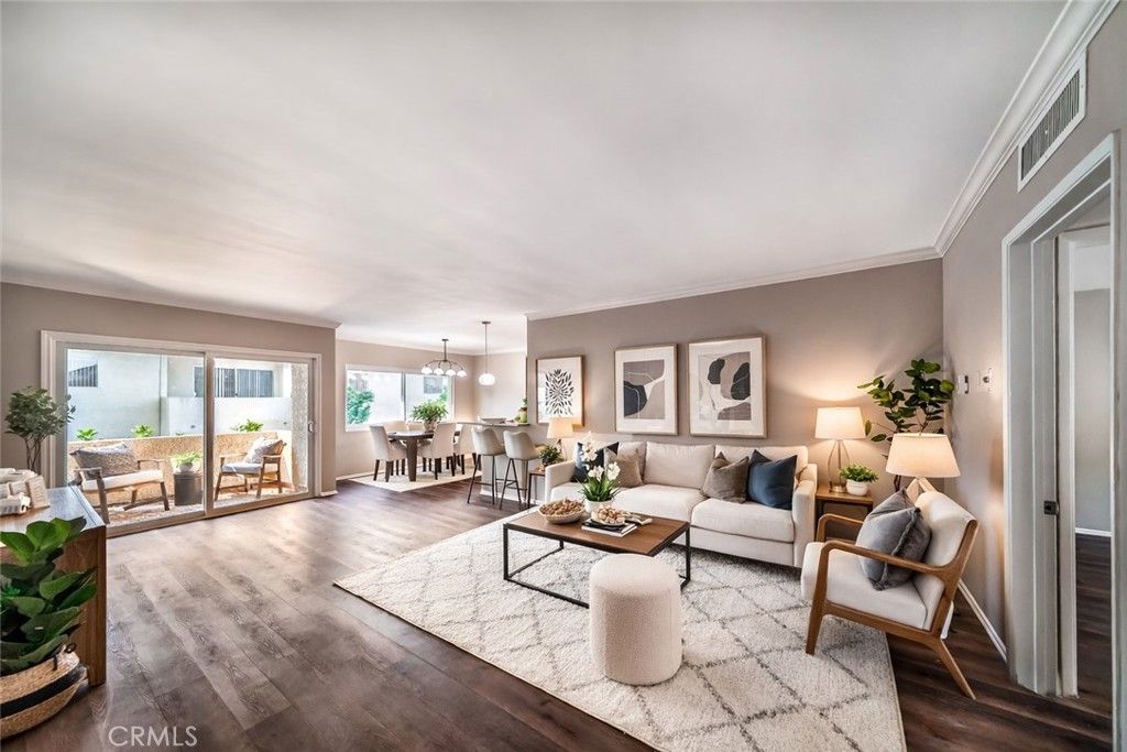 5328 Newcastle Avenue 61, Encino, CA 91316