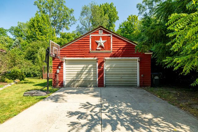 16460 Franklin Road, Northville, MI 48168