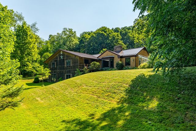 16460 Franklin Road, Northville, MI 48168