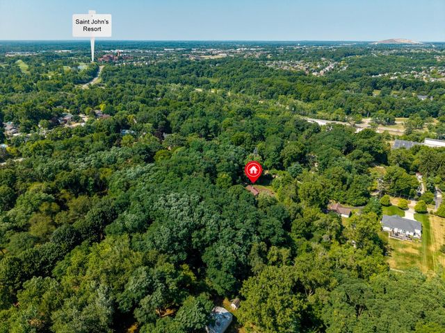 16460 Franklin Road, Northville, MI 48168