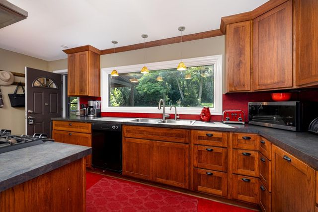 16460 Franklin Road, Northville, MI 48168