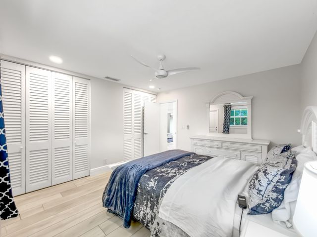 2301 NE 36th Street 202, Lighthouse Point, FL 33064