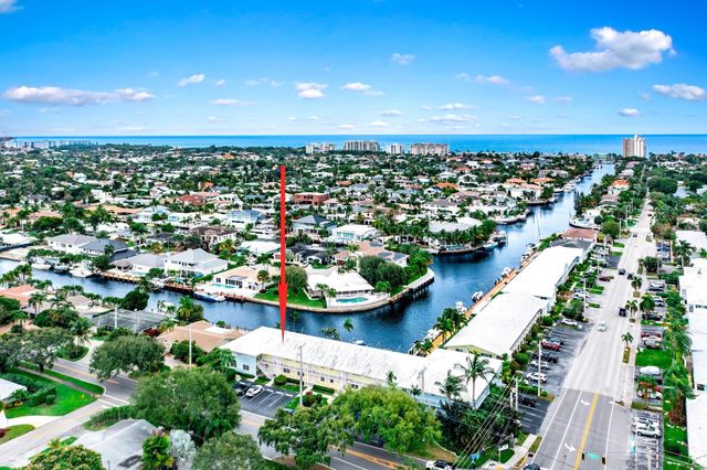 2301 NE 36th Street 202, Lighthouse Point, FL 33064