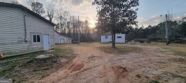 1054 Roscoe Road, Newnan, GA 30263