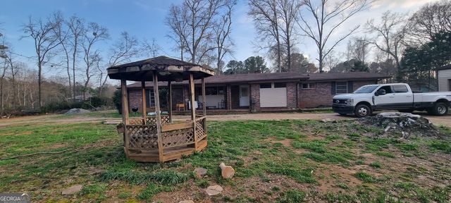 1054 Roscoe Road, Newnan, GA 30263
