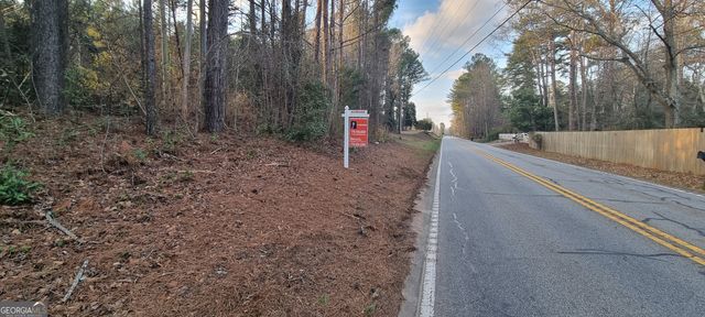 1054 Roscoe Road, Newnan, GA 30263