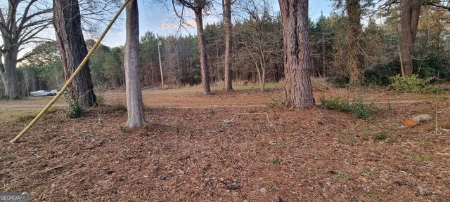 1054 Roscoe Road, Newnan, GA 30263