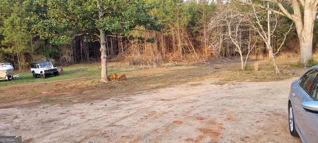 1054 Roscoe Road, Newnan, GA 30263