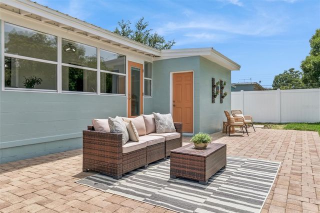 2817 PICKFAIR STREET, Orlando, FL 32803