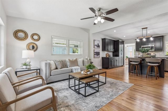 2817 PICKFAIR STREET, Orlando, FL 32803