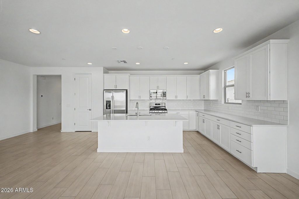 29527 N 135TH Lane, Peoria, AZ 85383 — photo 2
