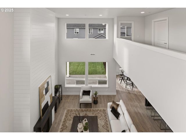 1211 S MOUNTAIN Pl, Ridgefield, WA 98642