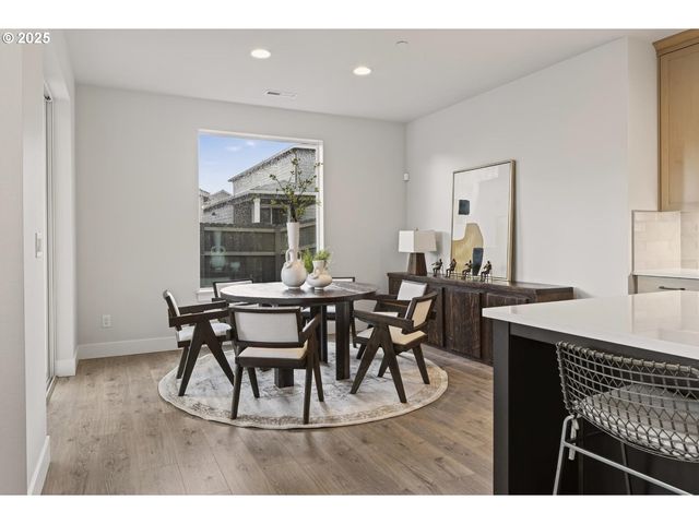 1211 S MOUNTAIN Pl, Ridgefield, WA 98642