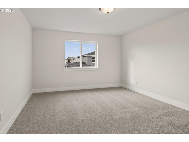 1211 S MOUNTAIN Pl, Ridgefield, WA 98642