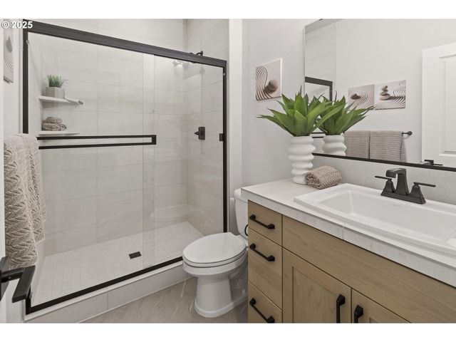 1211 S MOUNTAIN Pl, Ridgefield, WA 98642