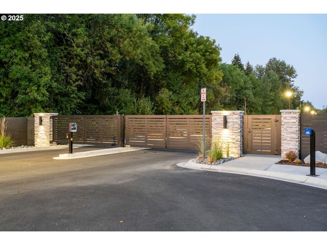 1211 S MOUNTAIN Pl, Ridgefield, WA 98642