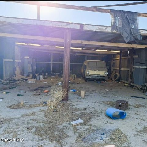 61 Joshua Lane, Mojave, CA 93501