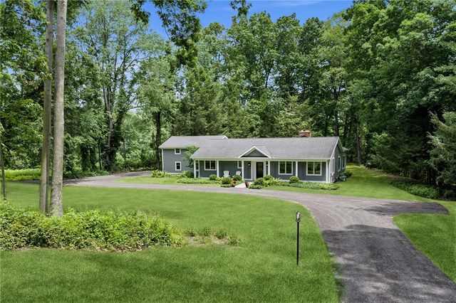 157 Crescent Hill Road, Perinton, NY 14534