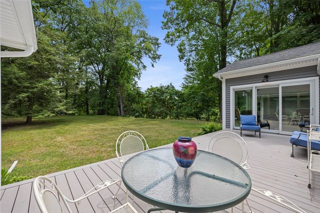 157 Crescent Hill Road, Perinton, NY 14534