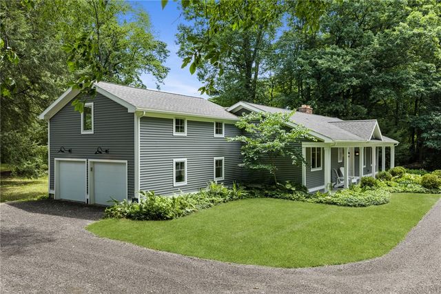 157 Crescent Hill Road, Perinton, NY 14534