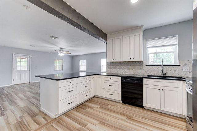 705 S Highland Drive, Mustang, OK 73064