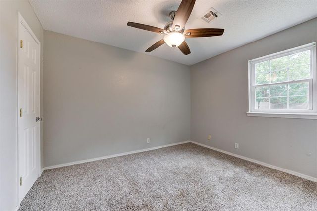 705 S Highland Drive, Mustang, OK 73064