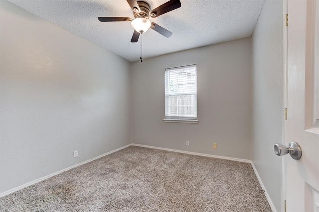 705 S Highland Drive, Mustang, OK 73064