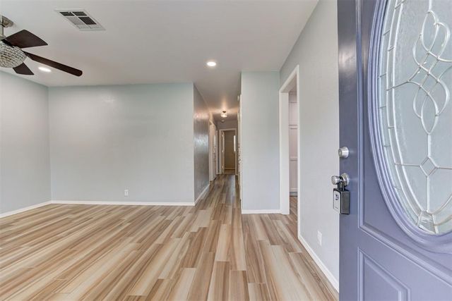 705 S Highland Drive, Mustang, OK 73064