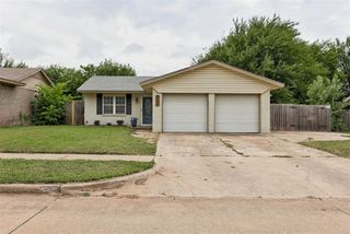 705 S Highland Drive, Mustang, OK 73064