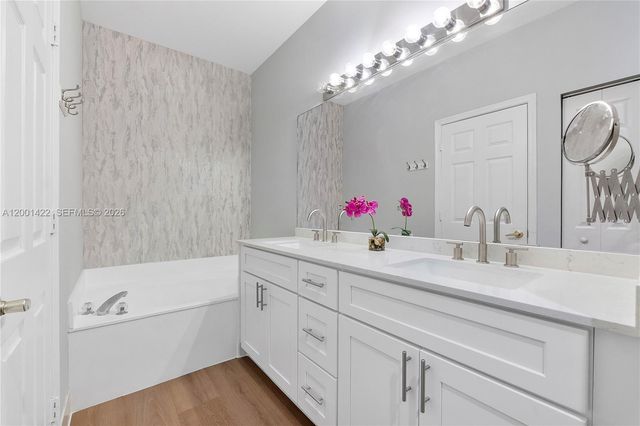 5661 NW 125th Ave 5661, Coral Springs, FL 33076