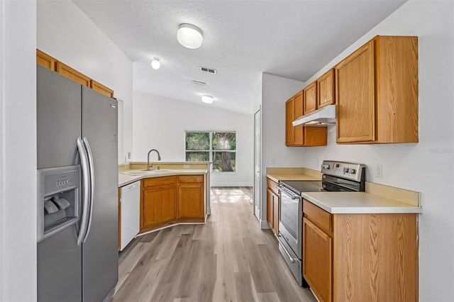 2415 HICKORY OAK BOULEVARD, Orlando, FL 32817