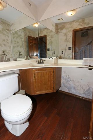 928 Oak Terrace Court, Fenton, MO 63026