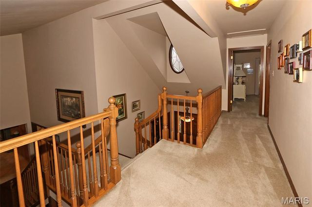 928 Oak Terrace Court, Fenton, MO 63026