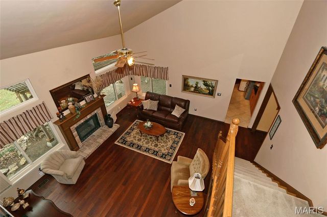 928 Oak Terrace Court, Fenton, MO 63026