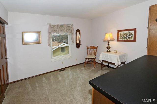 928 Oak Terrace Court, Fenton, MO 63026